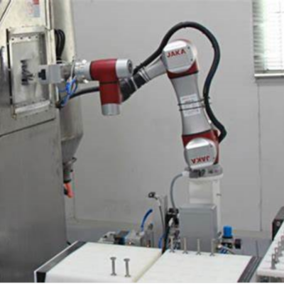 6 Axis Robotic Arm Of JAKA Zu 7s Cobot As Collaborative Universal Robot Used For Locking Screw图3