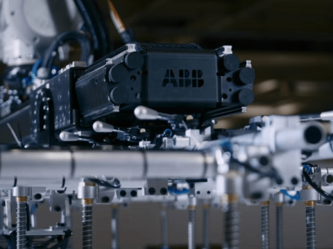 Redefining Stamping Automation: ABB IRB 7710 SFX Drives Smart Manufacturing with Extreme Speed and A