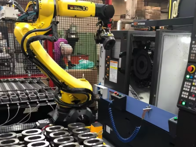 High Speed Stabl 6 Axis Robot Arm FANUC 10iD Series Max Payload 35kg for Mold Handling Polishing Pic Image 3