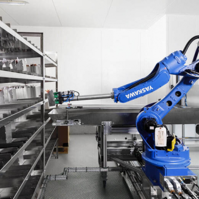Industrial Robot YASKAWA GP25 Payload 25kg Machine Tending for Machine Processing Image 3