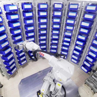 ABB Robot IRB2600-20/1.65 Compact Robot for Flexible Manufacturing Cells Image 4