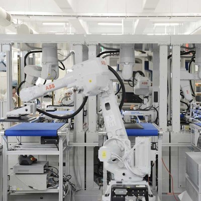 ABB Robot IRB2600-12/1.85 All-in-One Robot for Welding & Handling Tasks Image 3